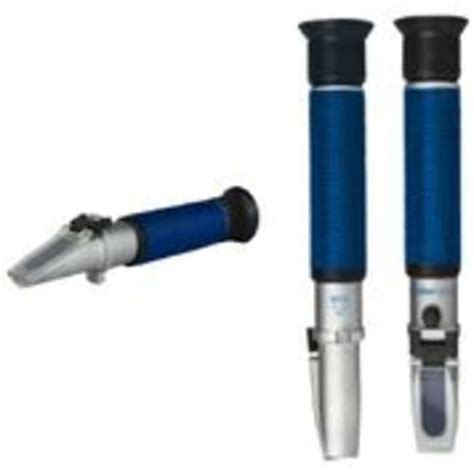 handheld analog refractometer|refractometer clinical.